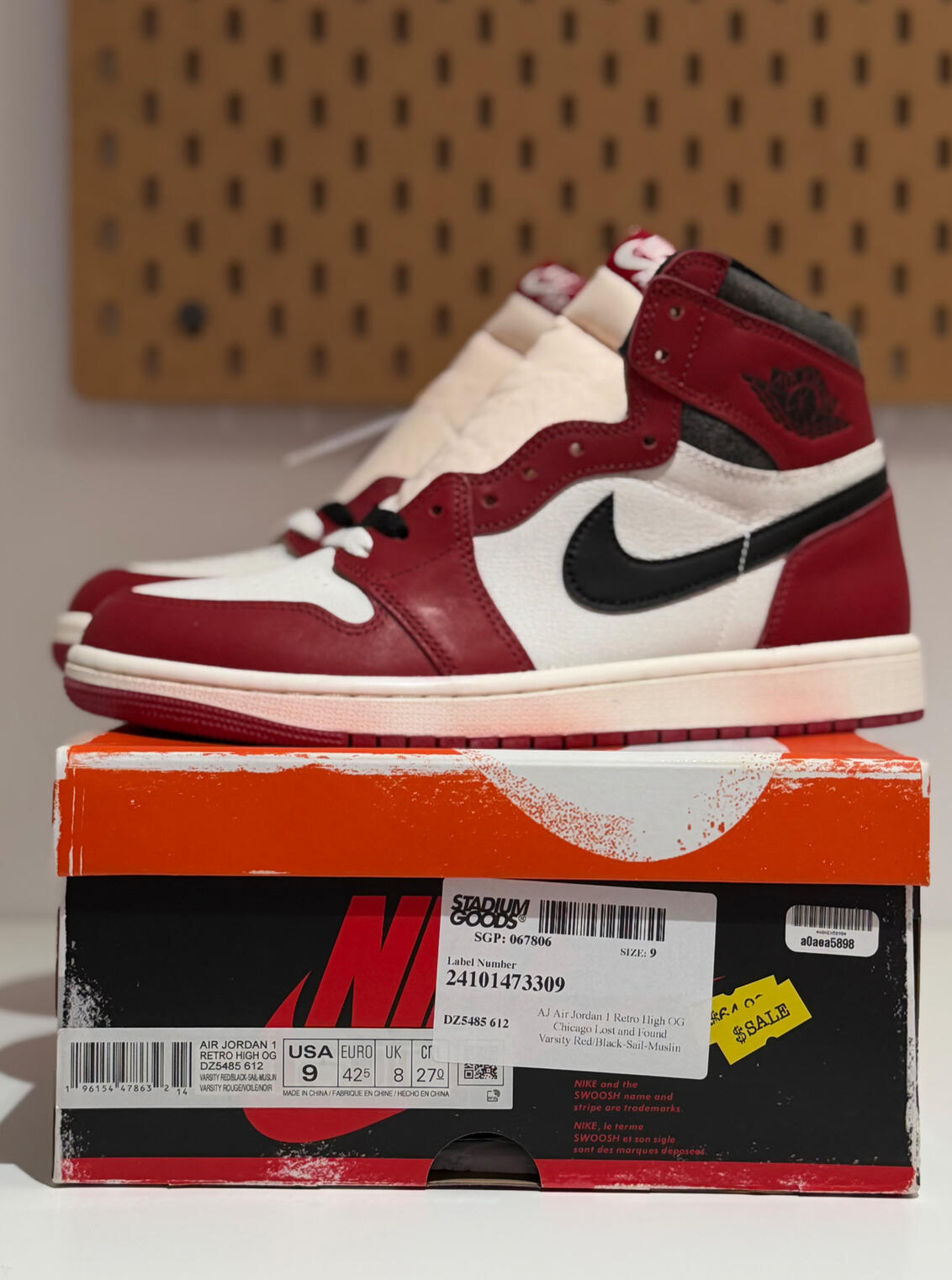 JORDAN 1 $1,938.000